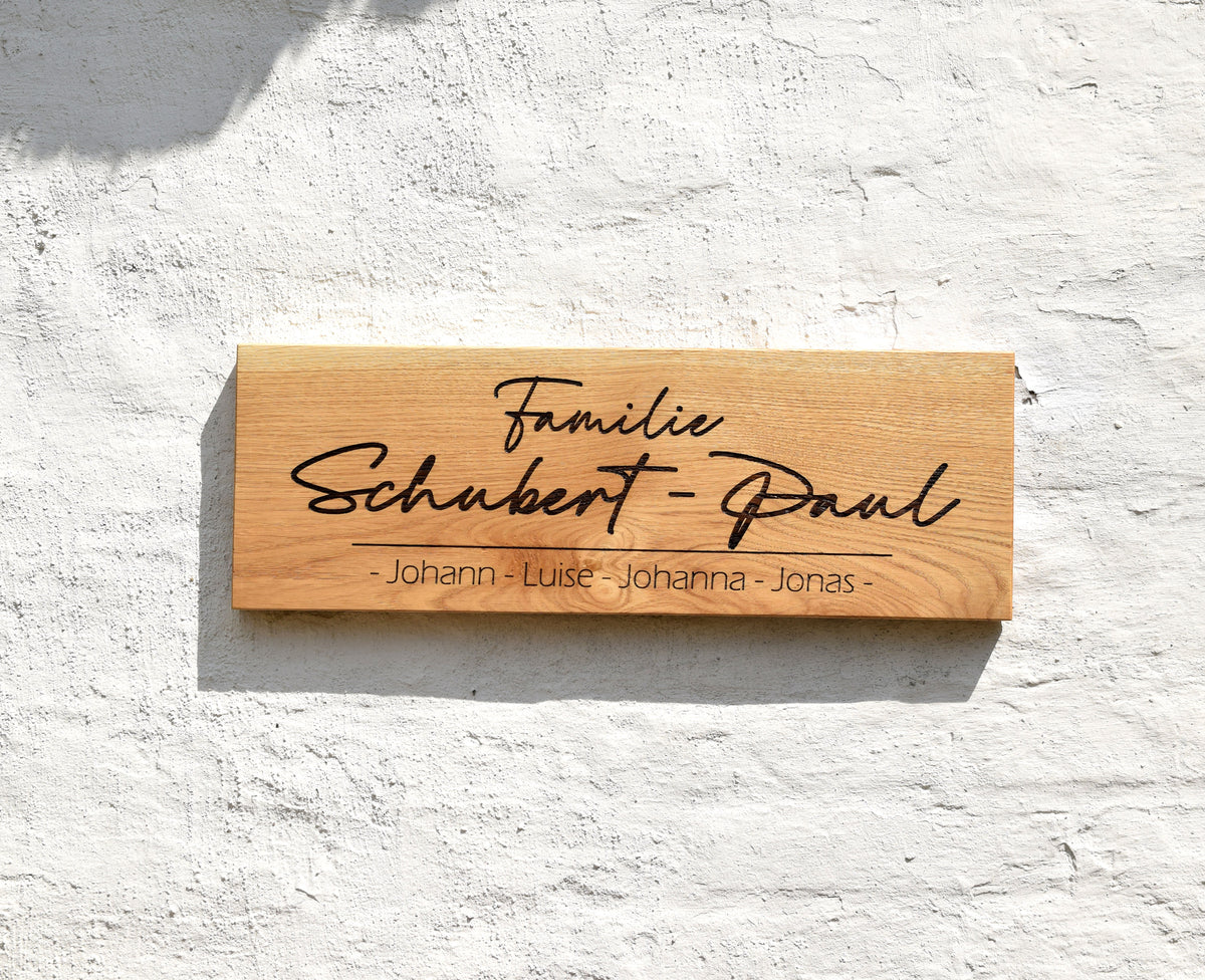 Eichenschild (57x20cm), Haustürschild, Willkommen, Türschild personalisiert, Eingangsschild, Eiche Holzschild, Namensschild Haustür.